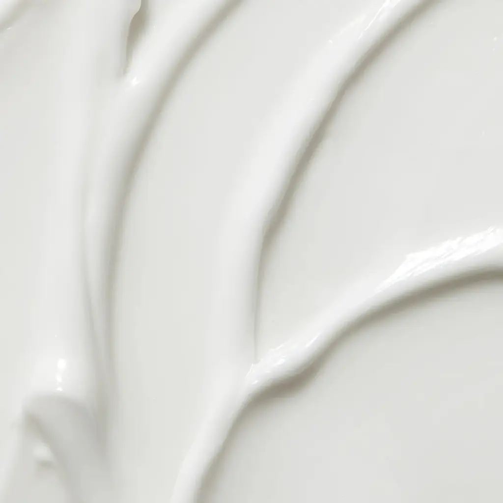 Panthenol10SkinSmoothingShieldCream1.webp