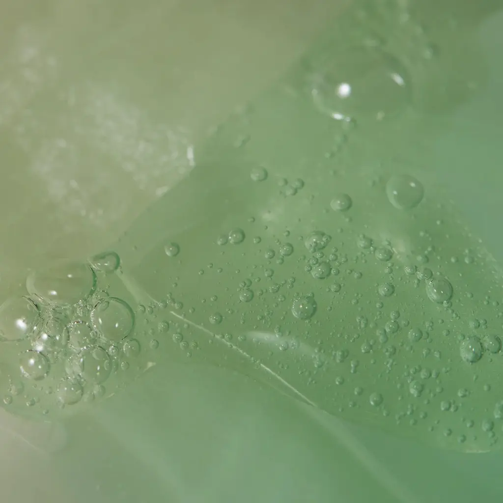 MugwortGreenVitalEnergyComplexSheetMask2.webp
