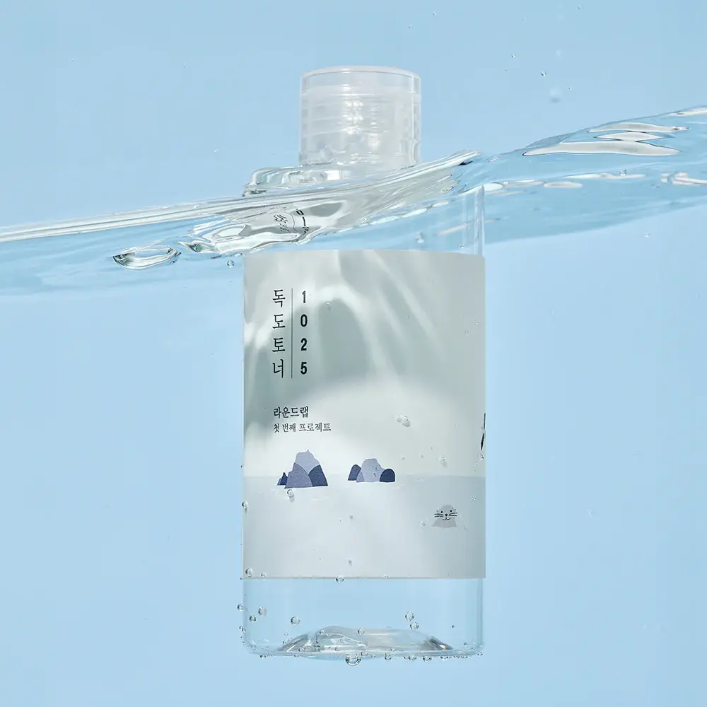 ROUND-LAB-1025-Dokdo-Toner-Korean-Gentle-exfoliating-And-Moisturising-toner-For-Sensitive-Skin-PURESEOUL-UK-KBeauty-Shop-200ml-style-pic-1.webp
