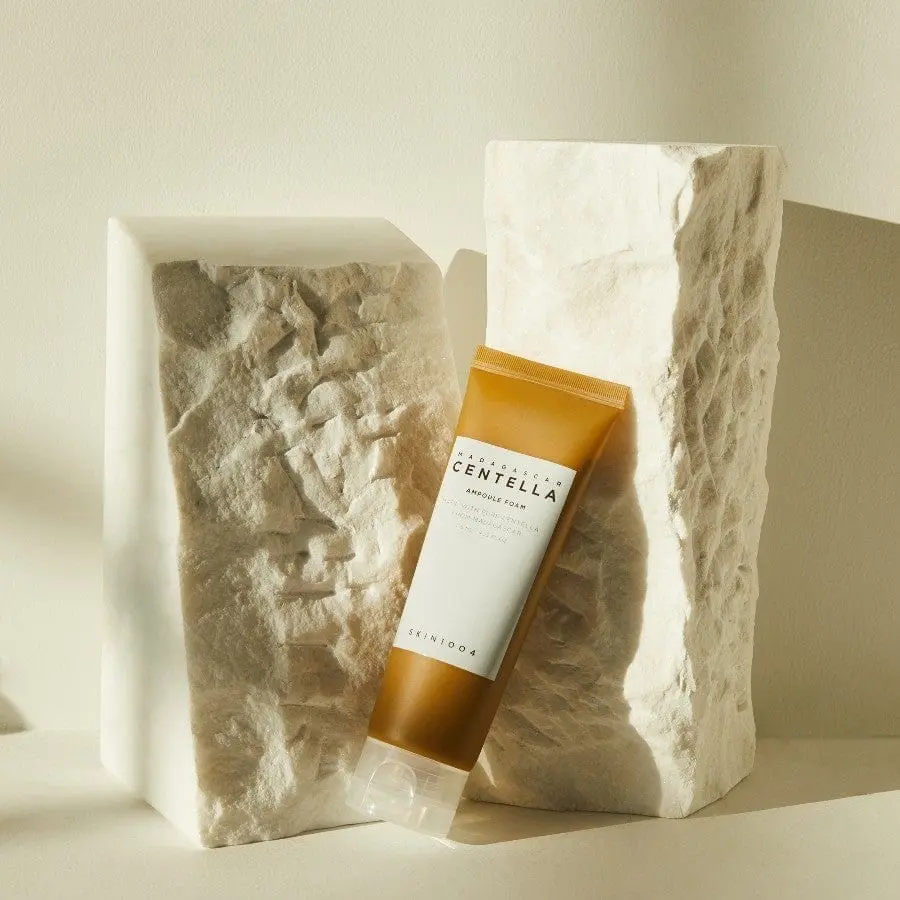 skin1004-cleanser-madagascar-centella-ampoule-foam-36436059226358_1440x.webp