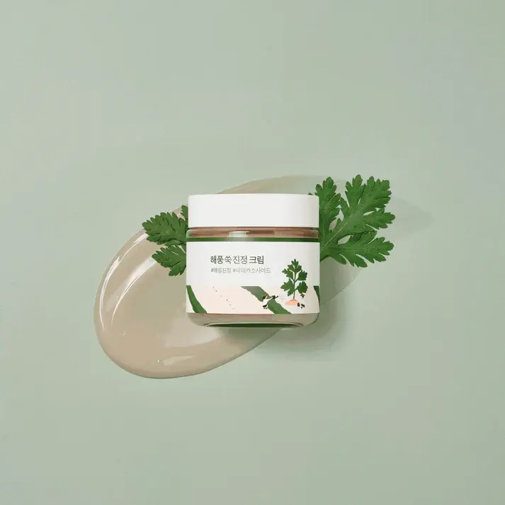 mugwort-calming-moisturizer-round-lab-1.webp